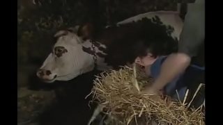 Old farmer fucked his daughter