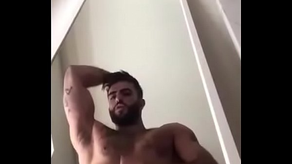 Harry Louis Masturbation