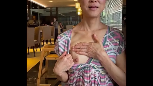 デカクリ社長、ホテルの朝食レストランでそこまで見せちゃうんですか？